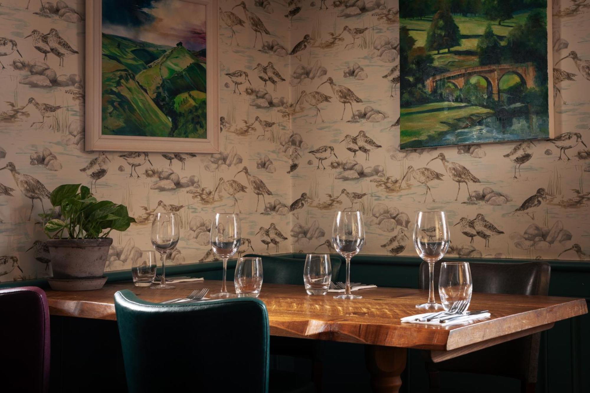 The Pilsley Inn - Chatsworth Baslow Eksteriør billede